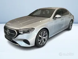 Argento Nuova 2025 Mercedes E220 Advanced Plus Tre volumi | 69.600 € (Super prezzo)