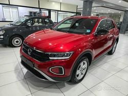 Rosso(met.) Usata 2025 VW T-Roc Goal SUV | 25.990 € (Ottimo prezzo)