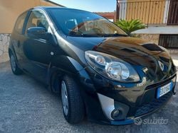 Nero Usata 2010 Renault Twingo Due volumi | 3200 € (Buon prezzo)