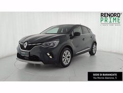 Blu scuro Usata 2022 Renault Captur Intens SUV | 18.790 € (Buon prezzo)