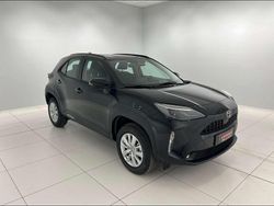 Black met Nuova 2025 Toyota Yaris Cross Active SUV | 24.900 € (Cara)