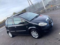 Nero Usata 2005 Lancia Musa Monovolume | 2500 € (Buon prezzo)