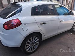 Bianco Usata 2010 Fiat Bravo Due volumi | 3500 € (Cara)