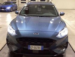 Blu/azzurro Usata 2021 Ford Focus ST-Line Tre volumi | 20.999 € (Molto cara)