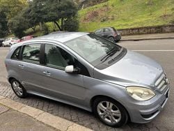 Usata 2010 Mercedes B180 Monovolume | 3750 € (Buon prezzo)