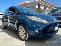 Blu Usata 2010 Ford Fiesta Due volumi | 2300 € (Super prezzo)