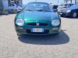 Verde Usata 2001 MG F Cabrio | 6500 €