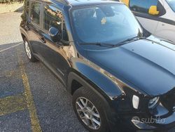 Usata 2019 Jeep Renegade SUV | 14.999 €