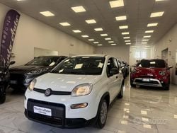 Bianco Usata 2024 Fiat Panda Cross Cross Due volumi | 13.400 € (Buon prezzo)