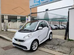 Bianco Usata 2014 Smart ForTwo Coupé Due volumi | 8000 € (Buon prezzo)