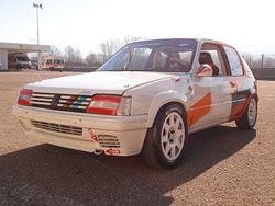 Bianco Usata 1988 Peugeot 205 Tre volumi | 18.000 €