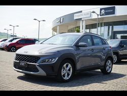 Grigio met Usata 2023 Hyundai Kona SUV | 18.500 € (Buon prezzo)