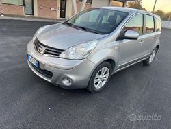 Grigio Usata 2010 Nissan Note Tekna Monovolume | 2950 € (Buon prezzo)