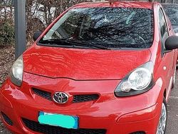 Usata 2010 Toyota Aygo Due volumi | 2800 € (Super prezzo)