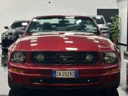 Rosso Usata 2006 Ford Mustang Cabrio | 29.990 € (Buon prezzo)