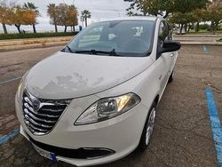 Bianco Usata 2013 Lancia Ypsilon Silver Due volumi | 6500 € (Buon prezzo)