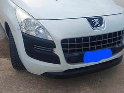 Bianco Usata 2010 Peugeot 3008 Monovolume | 4350 €