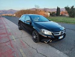 Nero Usata 2013 Mercedes A180 Tre volumi | 10.500 €