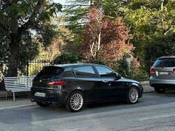 Nero Usata 2007 Alfa Romeo 147 Due volumi | 1500 €