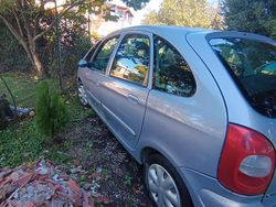 Grigio Usata 2003 Citroën Xsara Monovolume | 400 €