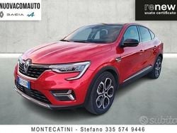 Rosso dinamico Usata 2021 Renault Arkana Intens SUV | 19.800 € (Buon prezzo)