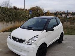 Bianco Usata 2011 Aixam Microcar Due volumi | 4200 €