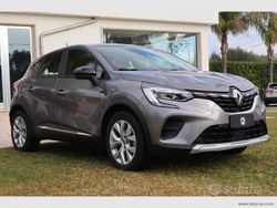 Grigio Usata 2021 Renault Captur Techno SUV | 15.500 € (Buon prezzo)