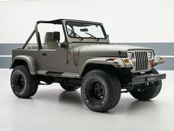 Grigio pastello Usata 1990 Jeep Wrangler Laredo SUV | 26.380 €