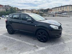 Usata 2013 Nissan Qashqai Visia SUV | 6300 € (Cara)