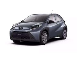 Persian salt Nuova 2025 Toyota Aygo X Active SUV | 15.300 € (Buon prezzo)