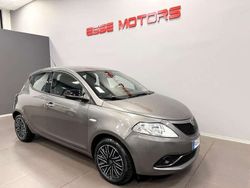 Grigio Usata 2018 Lancia Ypsilon Due volumi | 9990 € (Buon prezzo)