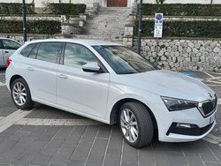 Bianco Usata 2022 Skoda Scala Due volumi | 15.500 € (Buon prezzo)