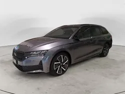 Grigio Nuova 2025 Skoda Octavia SportLine Station wagon | 36.400 € (Molto cara)