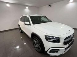 Bianco Usata 2025 Mercedes GLB200 AMG line SUV | 44.490 € (Buon prezzo)
