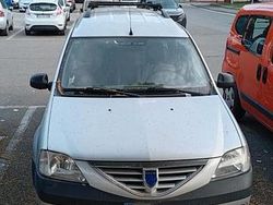 Grigio Usata 2008 Dacia Logan Tre volumi | 2700 € (Cara)
