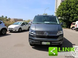 Grigio Usata 2021 VW Multivan Highline Monovolume | 52.000 € (Molto cara)
