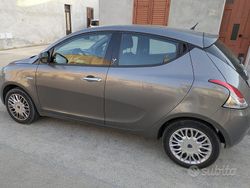 Grigio Usata 2017 Lancia Ypsilon Silver Due volumi | 8500 € (Buon prezzo)