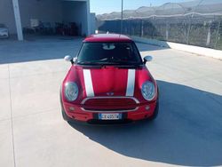 Usata 2005 Mini ONE Due volumi | 4600 € (Ottimo prezzo)