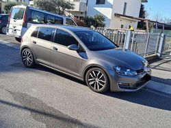 Grigio Usata 2016 VW Golf VII Tre volumi | 15.300 € (Buon prezzo)
