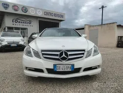 Bianco Usata 2009 Mercedes E250 Avantgarde Coupé | 10.990 € (Buon prezzo)