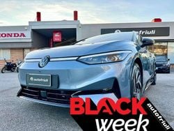 Stonewashed blue Usata 2024 VW ID.7 Pro Station wagon | 39.800 €