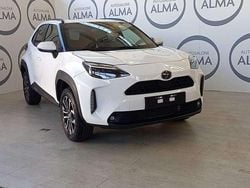 Bianco Nuova 2025 Toyota Yaris Cross Trend SUV | 27.950 € (Buon prezzo)