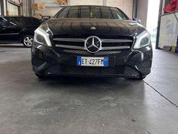 Usata 2014 Mercedes A180 Executive Tre volumi | 8500 € (Buon prezzo)