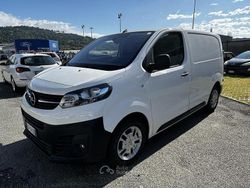 Jade white Usata 2021 Opel Vivaro Enjoy Monovolume | 11.290 € (Ottimo prezzo)