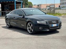 Nero Usata 2010 Audi A5 Ambiente Coupé | 8999 € (Buon prezzo)