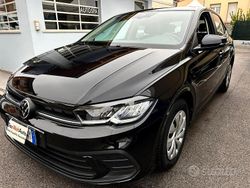 Nero Usata 2022 VW Polo Trendline Tre volumi | 16.500 € (Cara)