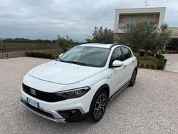 Bianco Usata 2024 Fiat Tipo Cross Tre volumi | 17.980 € (Buon prezzo)