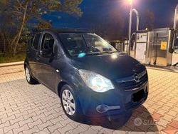Nero Usata 2009 Opel Agila Due volumi | 4300 € (Cara)