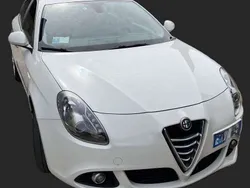 Bianco Usata 2015 Alfa Romeo Giulietta Progression Due volumi | 9500 € (Cara)