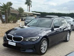 Tanzanite blu metal Usata 2020 BMW 318 Sport Line Station wagon | 23.800 € (Buon prezzo)